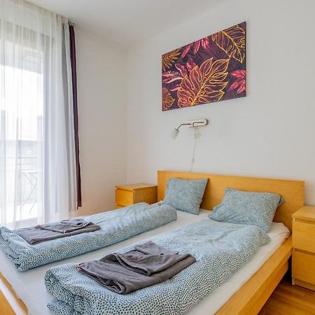 Kaz52 Apartment Будапеща Екстериор снимка